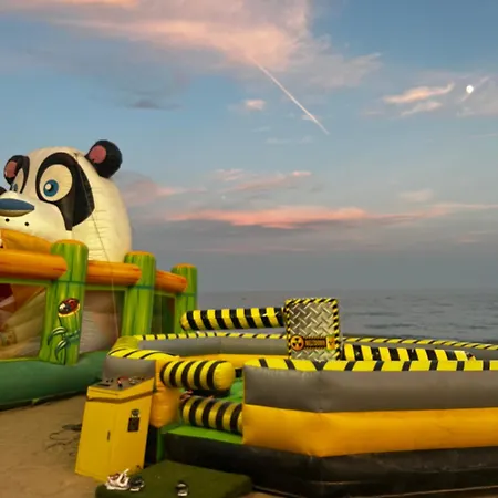 公寓 Acogedor Y Amplio Familiar A Pie De Playa