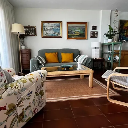 Acogedor Y Amplio Familiar A Pie De Playa * Calafell
