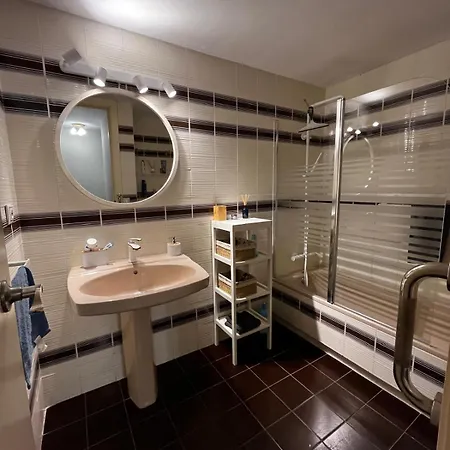Acogedor Y Amplio Familiar A Pie De Playa Apartment Calafell